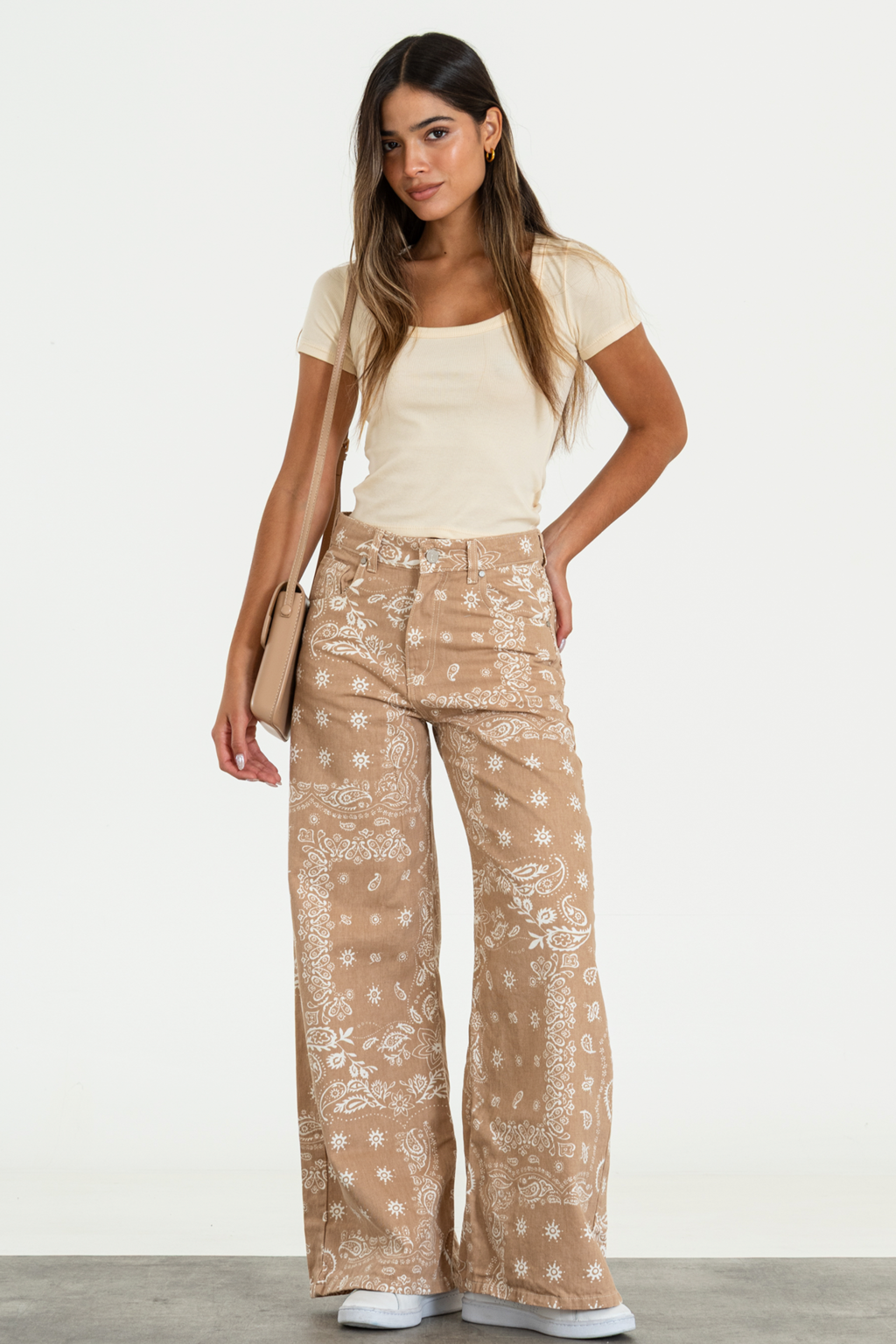 VALENKA - WIDE LEG RIGIDO BEIGE ESTAMPADO BULGARO TIRO ALTO TALLES 36 AL 40 ISOSTASIA