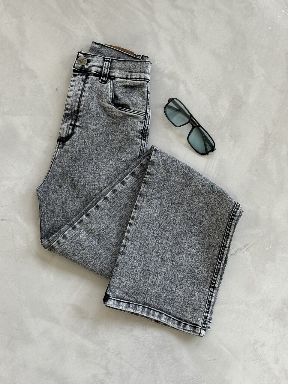 LEIA-PANTALON BLEID RECTO ELASTIZADO TIRO ALTO TALLES 34 AL 46 H-REINA