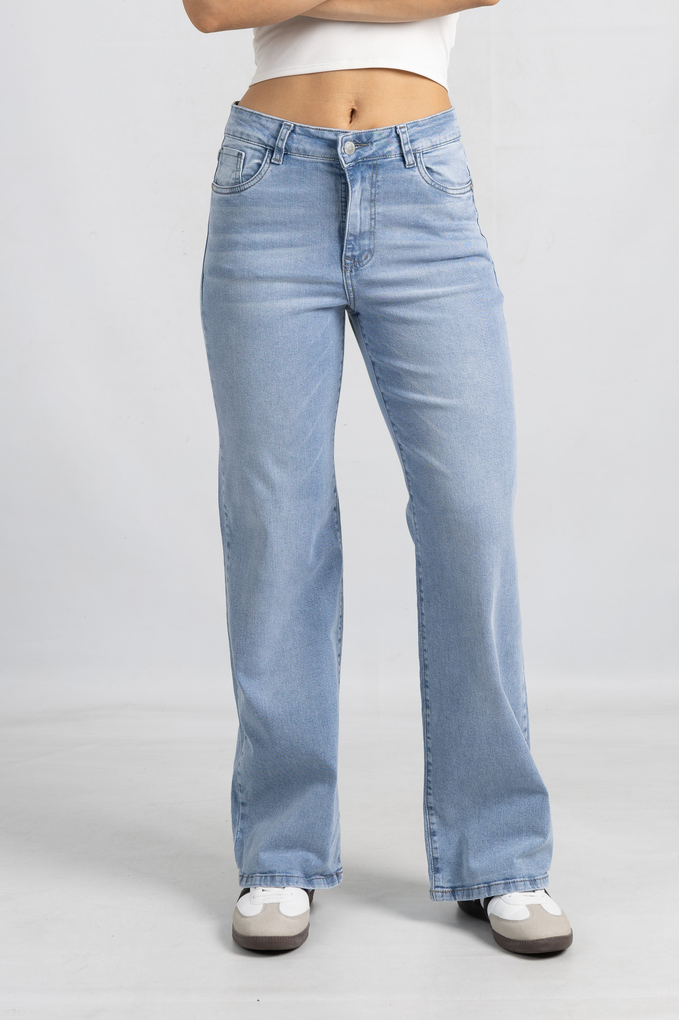 862 | WIDE LEG ELASTIZADO COLOR CELESTE NEVADO TIRO ALTO VERSUS 36-46