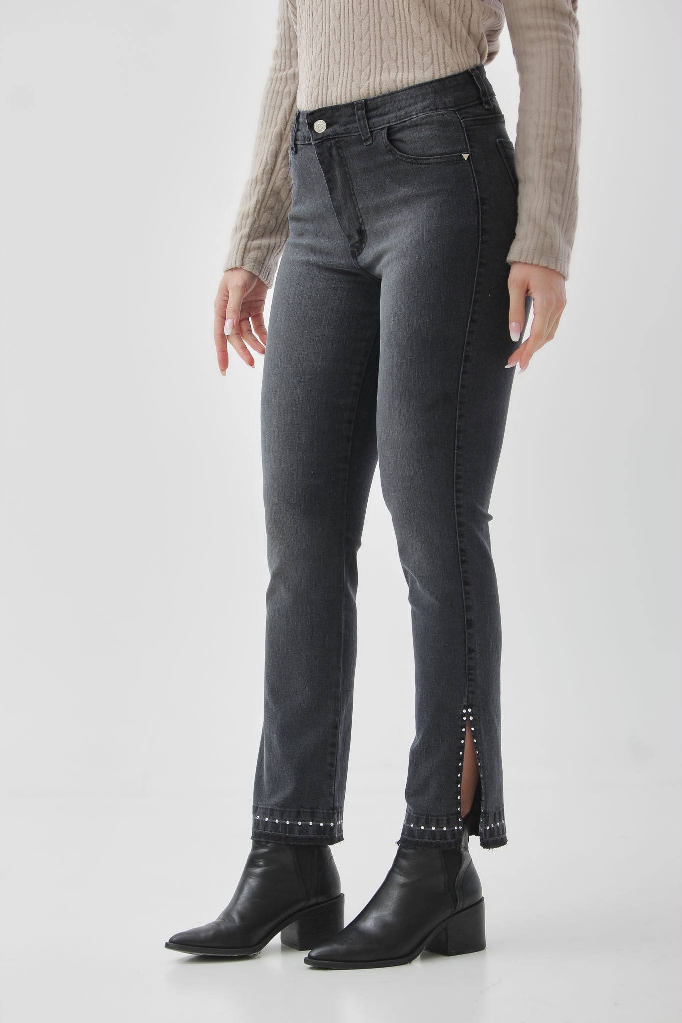 SNOW-RECTO DE JEAN TOBILLERO CON TAJO Y BRILLOS EN BOTAMANGA TIRO ALTO TALLES 44 AL 52 TORINE